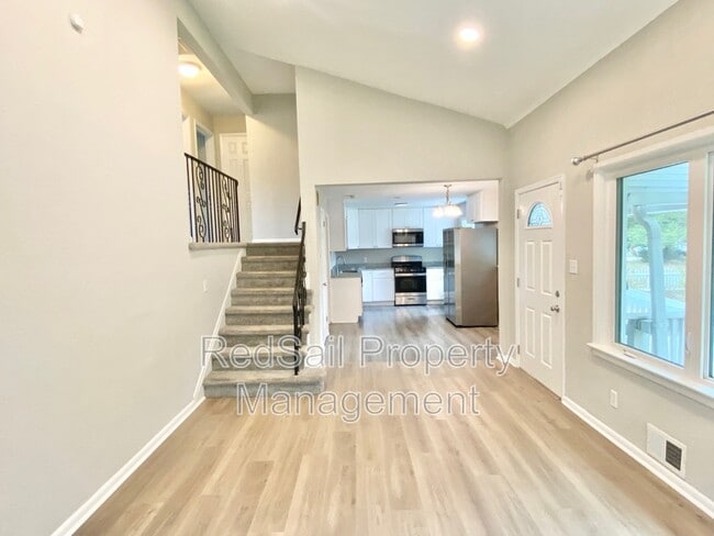 Building Photo - 5964 Lockamy Ln