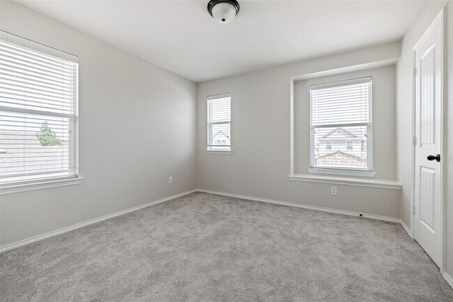 Building Photo - 317 Tordesillas Dr