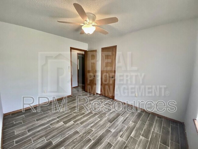 Building Photo - 6204 NW 30th St