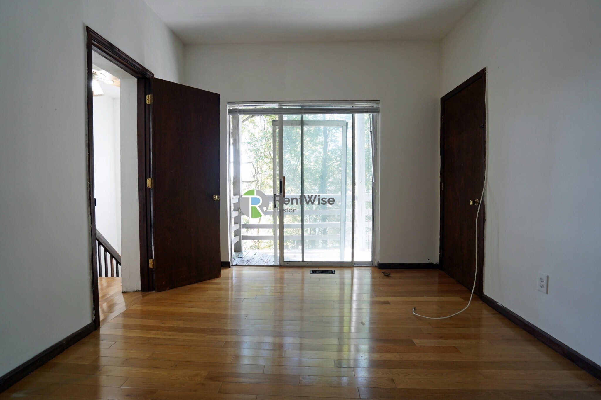 Building Photo - 89 Sheridan St