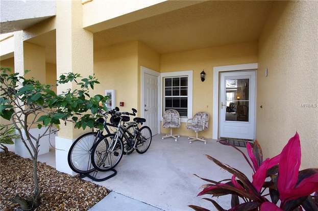 Building Photo - 1315 Saxony Cir