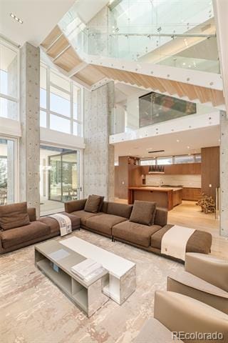 Building Photo - 121 S Dexter St