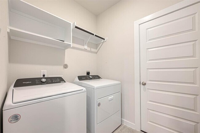 Building Photo - 17478 Buckeye Br