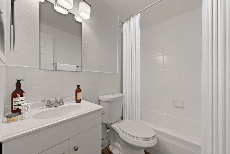 Building Photo - 101 W Egbert St