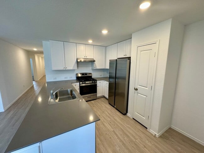 Building Photo - Beautiful 3/2 Rental Home in Bulverde