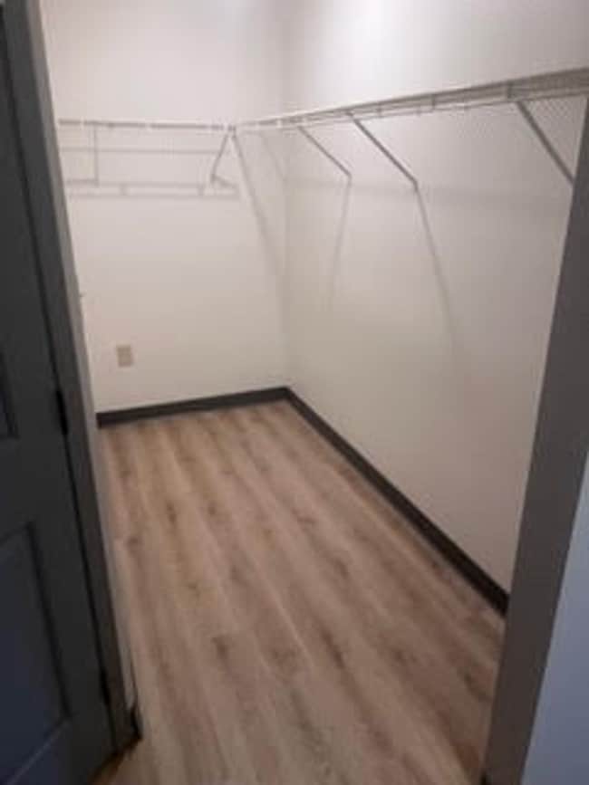 Interior Photo - Pointe West Apartments