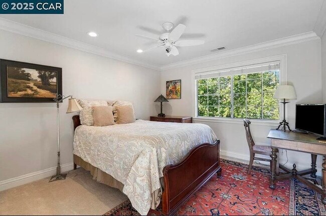 Building Photo - 3109 Stonegate Dr