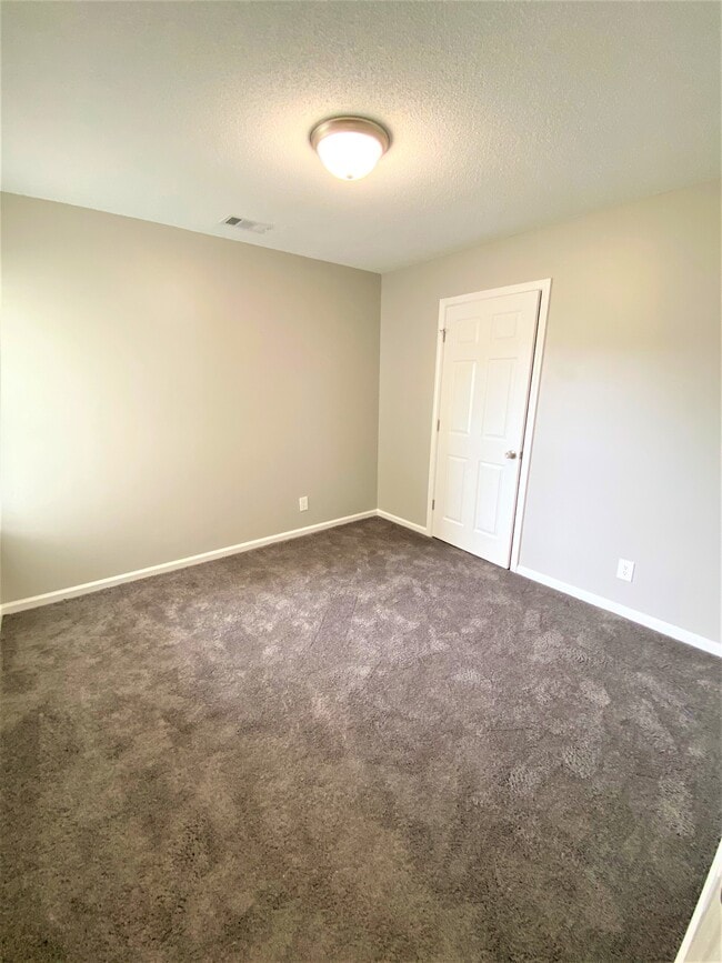 Building Photo - 144 Berwick Lakes Blvd