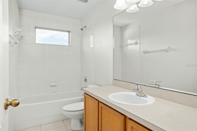 Building Photo - 12810 Moss Park Ridge Dr