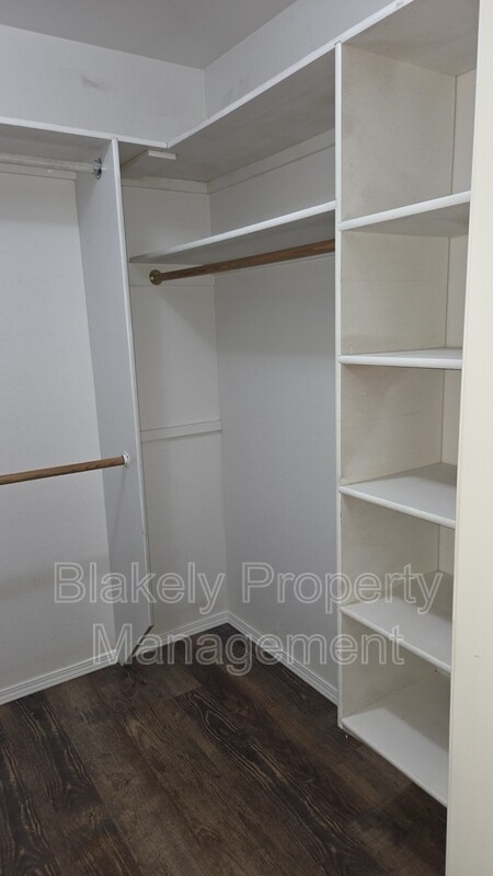 Building Photo - 2263 E Clarene St