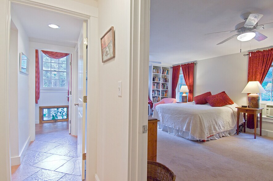 Hall to bedroom/bath - 268 West St