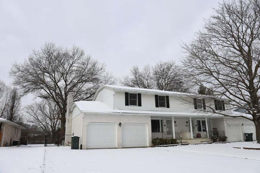 Building Photo - 5409 Johnnycake Rdg NE