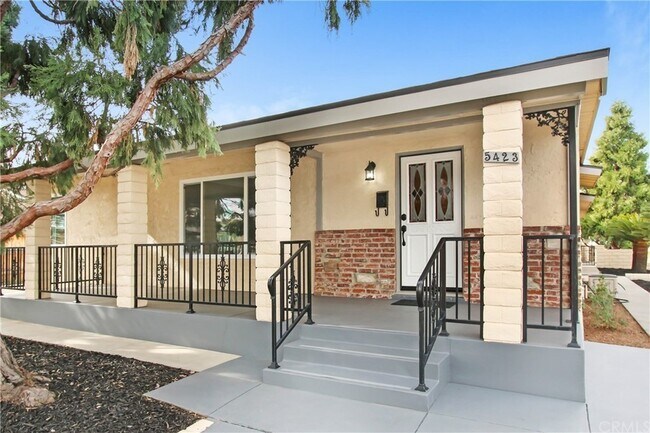 Building Photo - 5423 N Ranger Dr