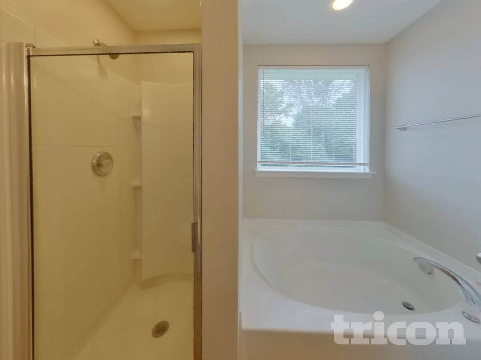 Building Photo - 3632 Ernie Dr