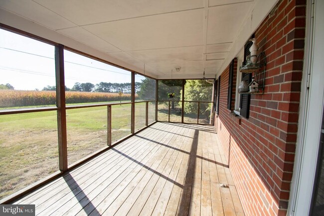 Building Photo - 7612 Sherwood Rd