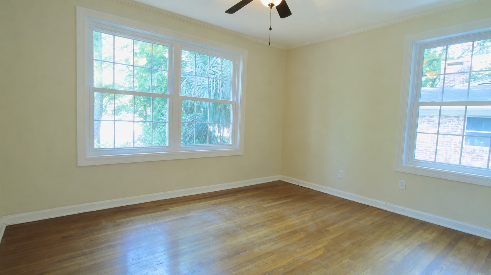 Building Photo - 1554 Geraldine Dr