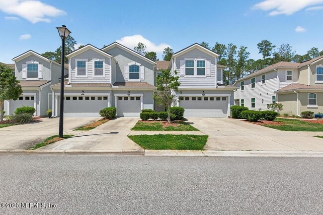Building Photo - 381 Richmond Dr