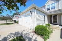 Building Photo - 655 Almas Ct