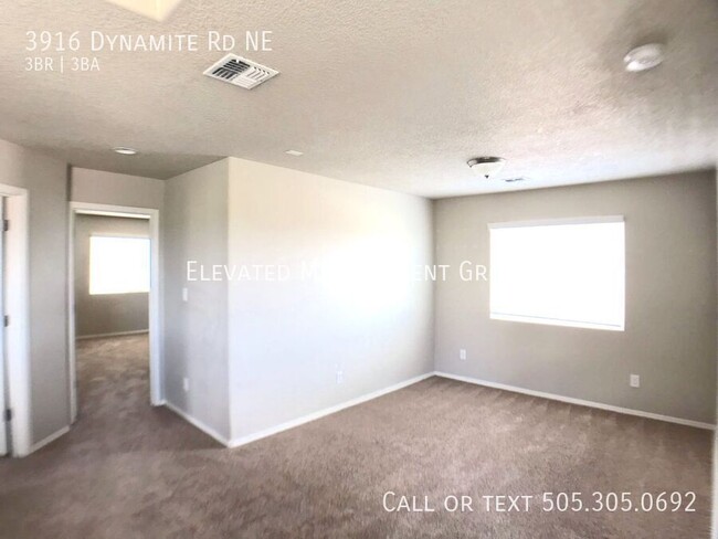 Building Photo - 3916 Dynamite Rd NE