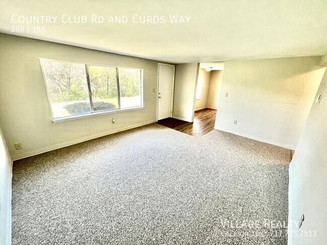 Building Photo - 671 Country Club Rd