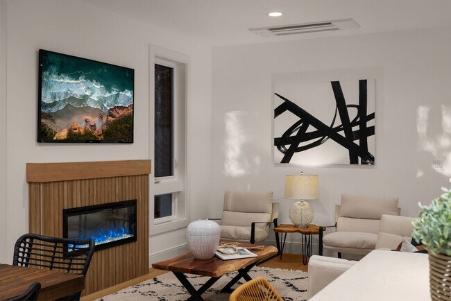 Building Photo - 2bd/3ba Kirkland Home