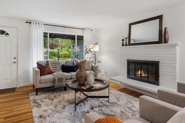 Building Photo - Remodeled Rambler with 2/Car garage, RV Parking and an Impressive Back Yard!!!!!