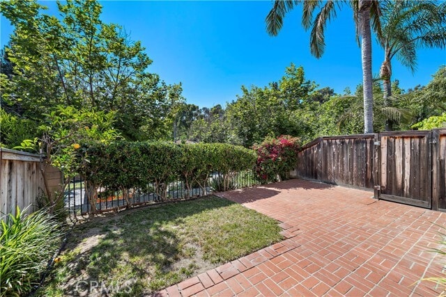 Building Photo - 24645 Sutton Ln