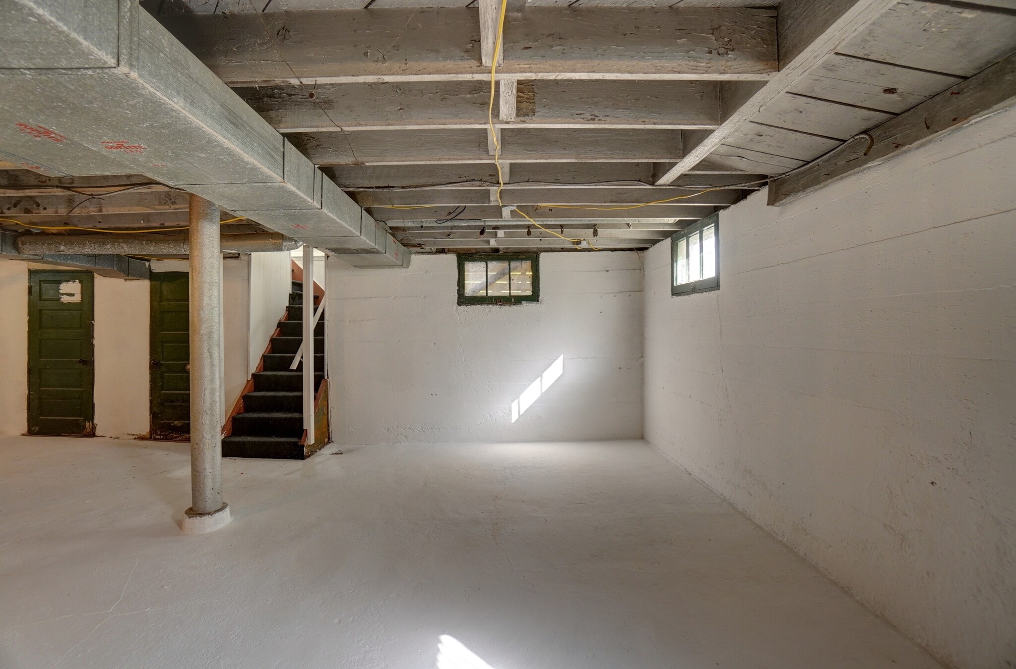 Building Photo - 4 Runyan Ct