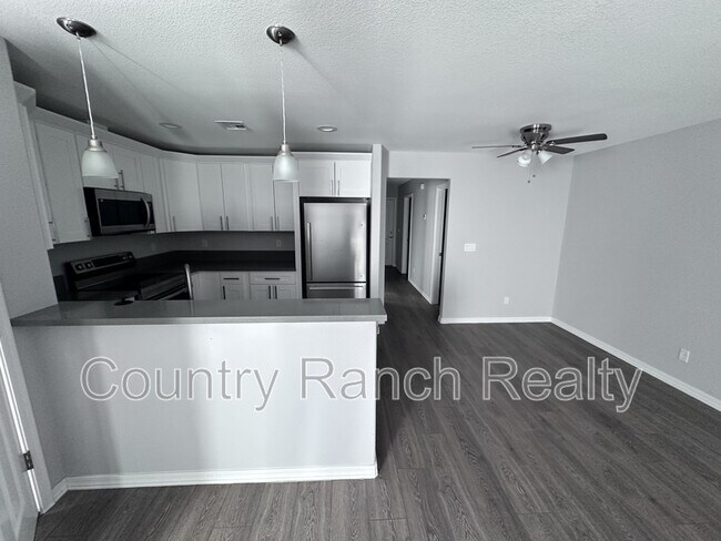 Building Photo - 1632 Shamrock Rd