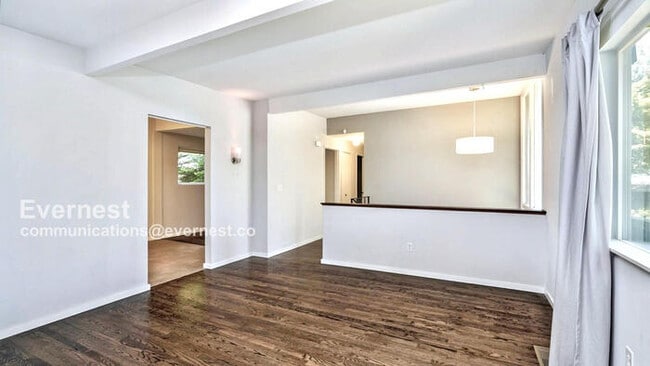 Building Photo - 13787 NE 77th Pl