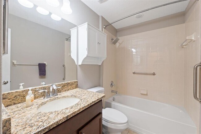 Building Photo - 18035 Arbor Crest Dr