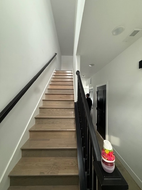 Building Photo - 3304 Stoneway Ct