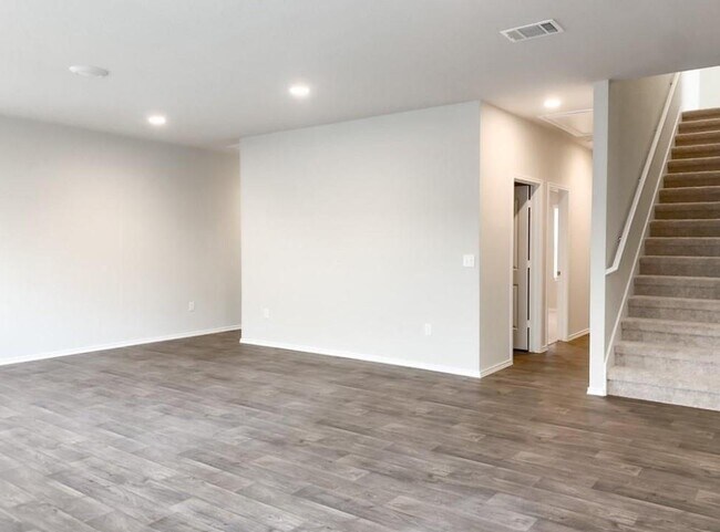 Building Photo - 12729 Brahmin Dr