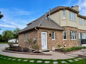 Building Photo - 1438 Butler Ct