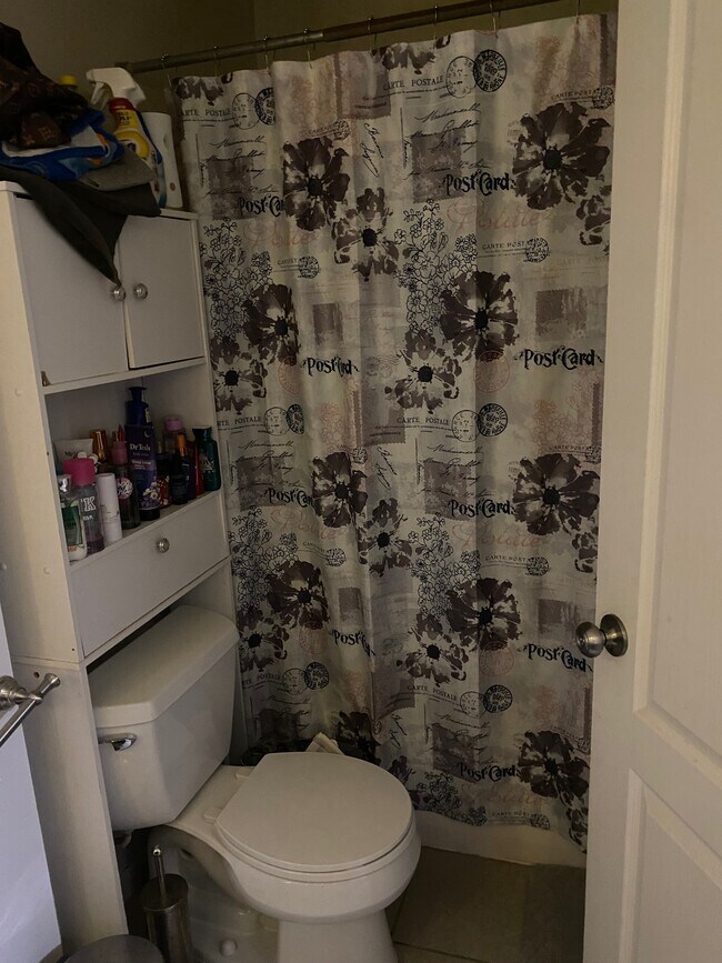 Building Photo - 10107 Olive Mount St