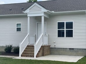 Building Photo - 108 Magruder Ave