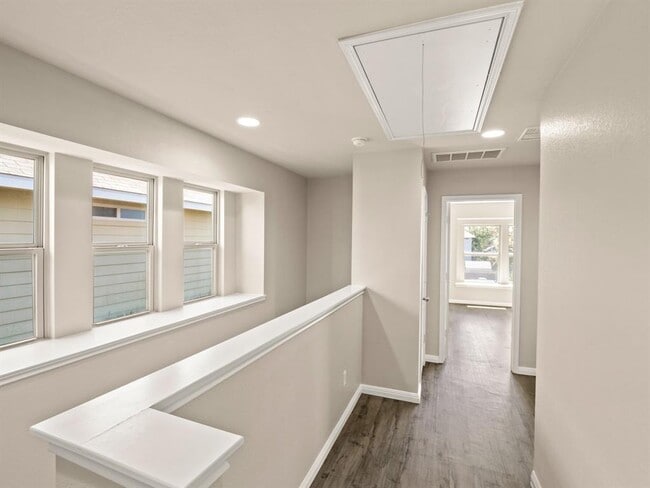 Building Photo - 4505 Esper Ln