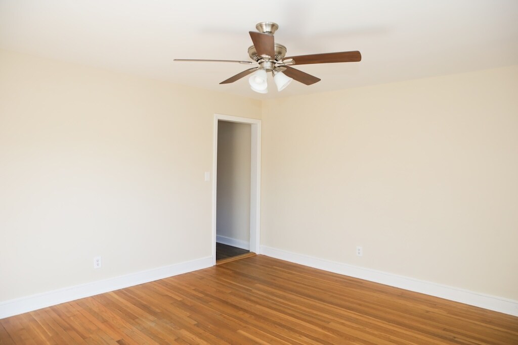 Building Photo - 1708 Walker Ave