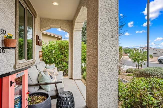 Building Photo - 14462 W Artemisa Ave