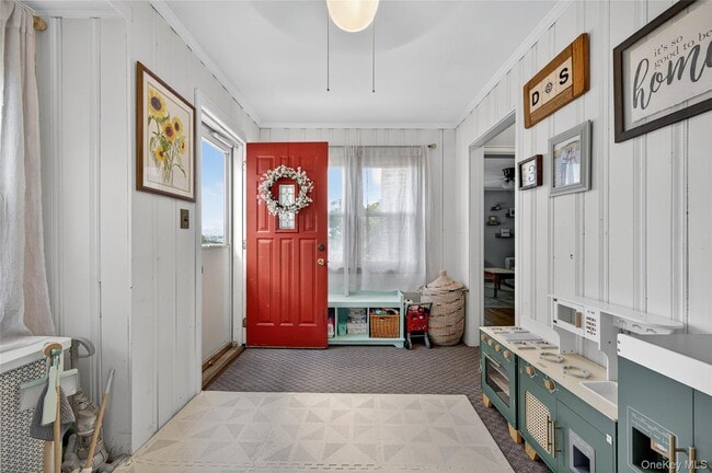 Building Photo - 13 Prospect St