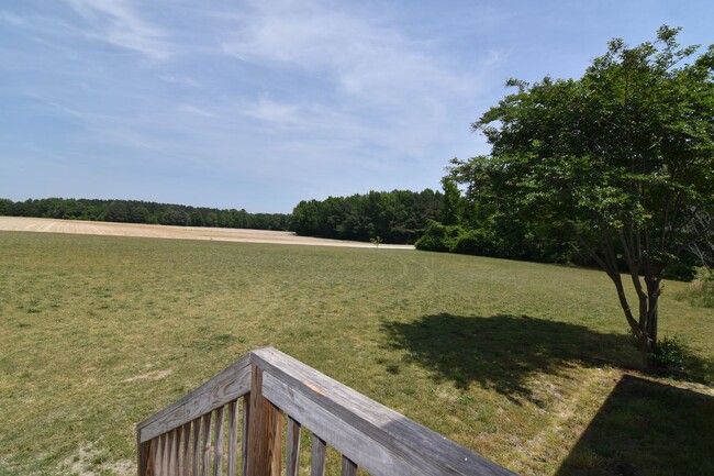 Building Photo - Spacious 3-Bed, 2-Bath Manufactured Home o...