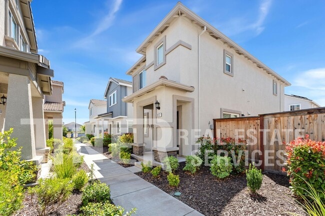 Building Photo - 3117 Pruett Dr