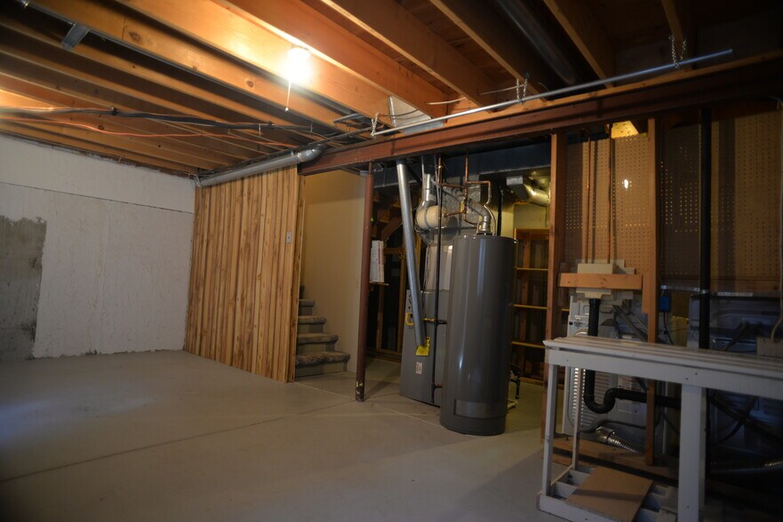 Building Photo - 2862 W Long Dr