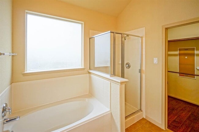 Building Photo - 6139 Grassy Haven Ln