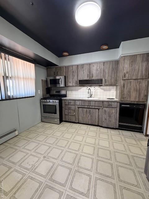 Building Photo - 11 Edwards Pl