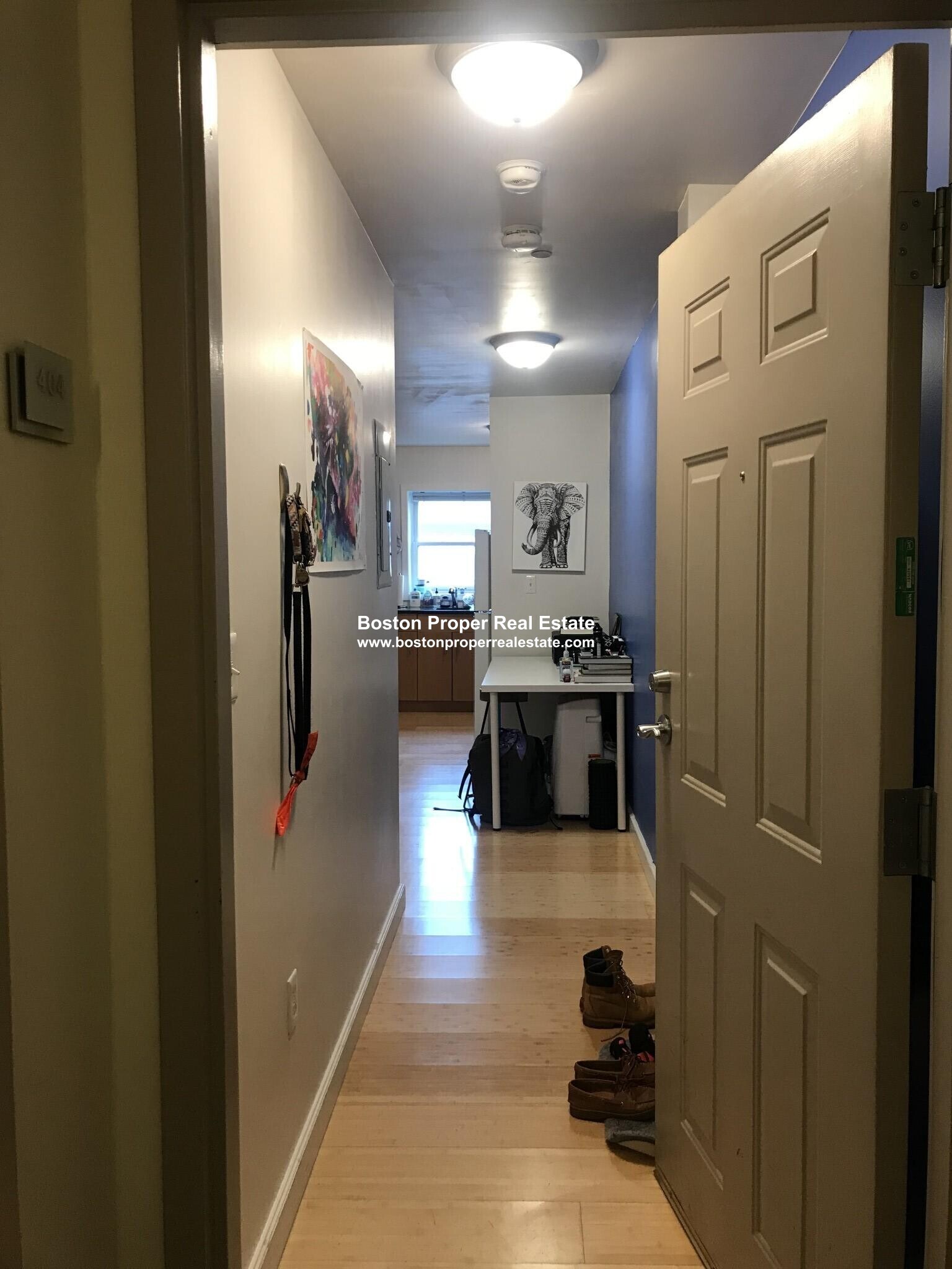 Building Photo - 461 Park Dr