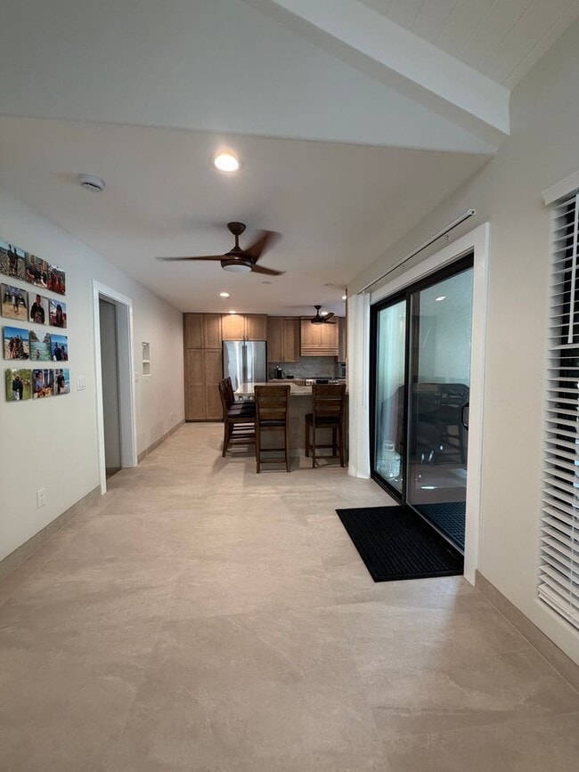 Building Photo - Furnished 4 Bedroom 3.5 Bathroom Whites Sands Beach