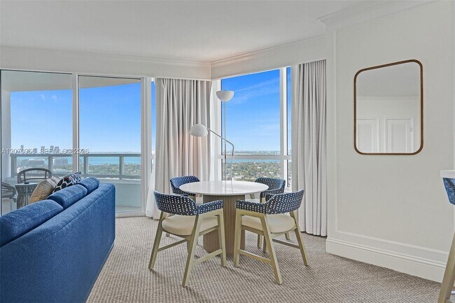 Building Photo - 4401 Collins Ave
