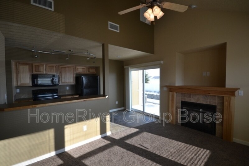 Building Photo - 9247 W Brogan Dr