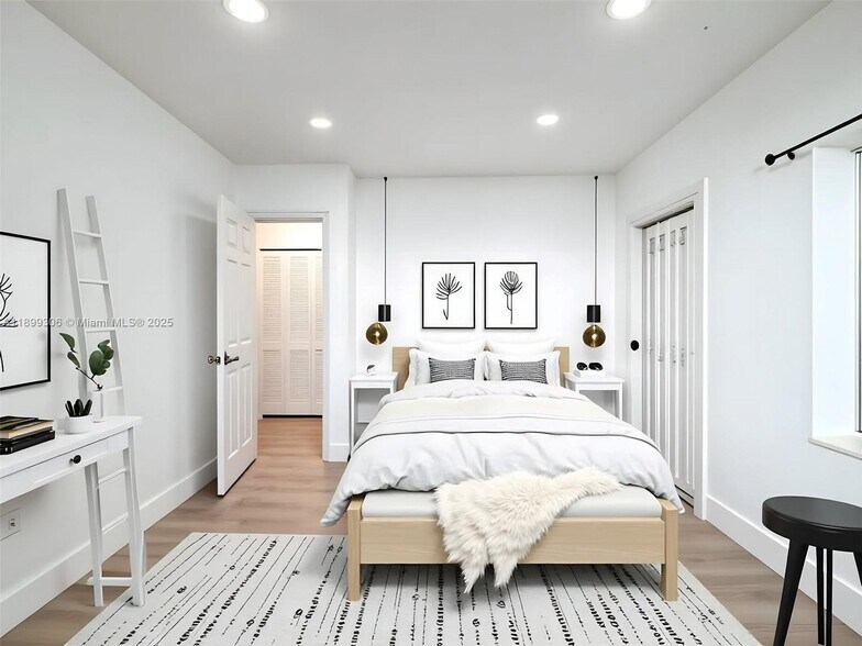 Building Photo - 544 Michigan Ave